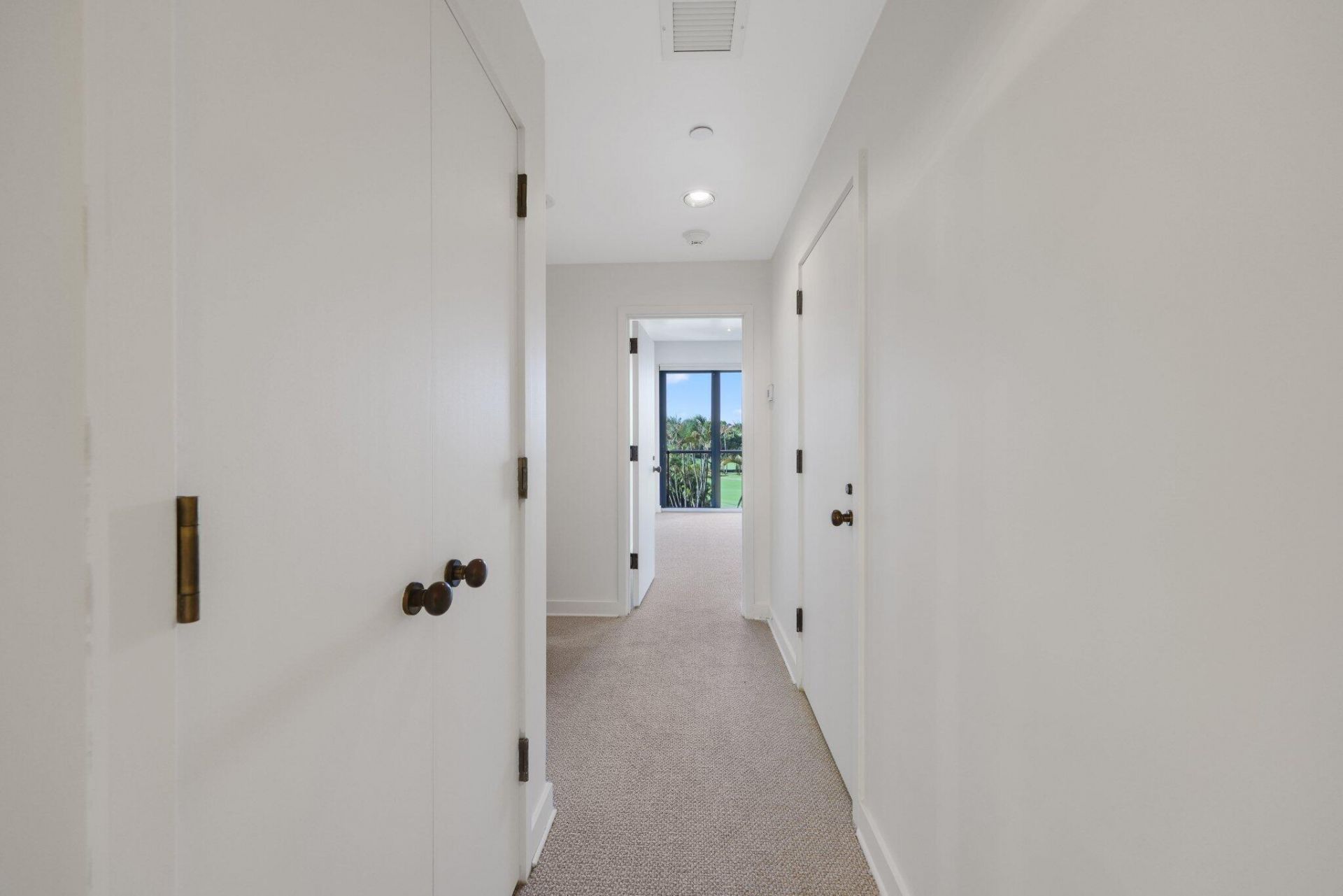2 N Breakers Row, Unit S32, Palm Beach, FL 33480 Photo