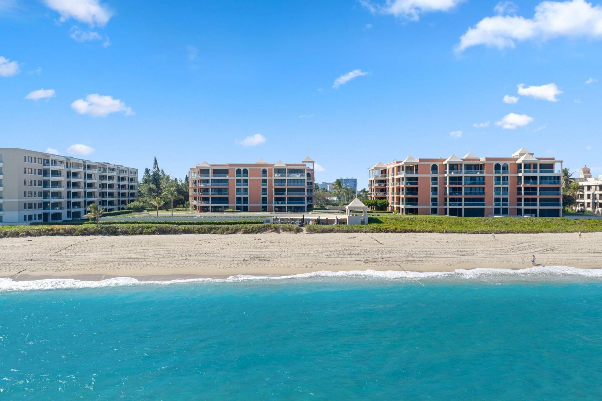 2 N Breakers Row, Unit S32, Palm Beach, FL 33480 Photo