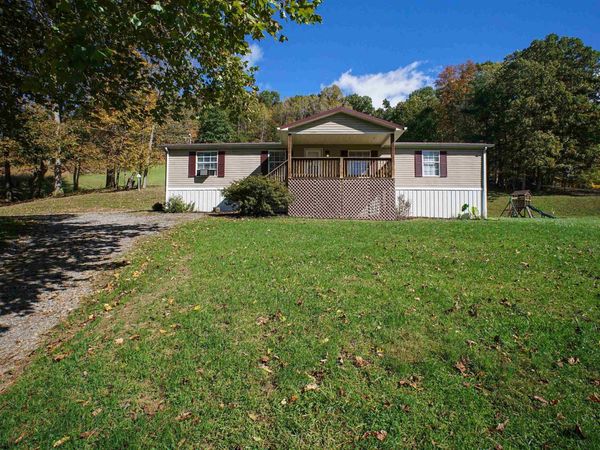 1250 Monumental Road, Fairmont, WV 26554