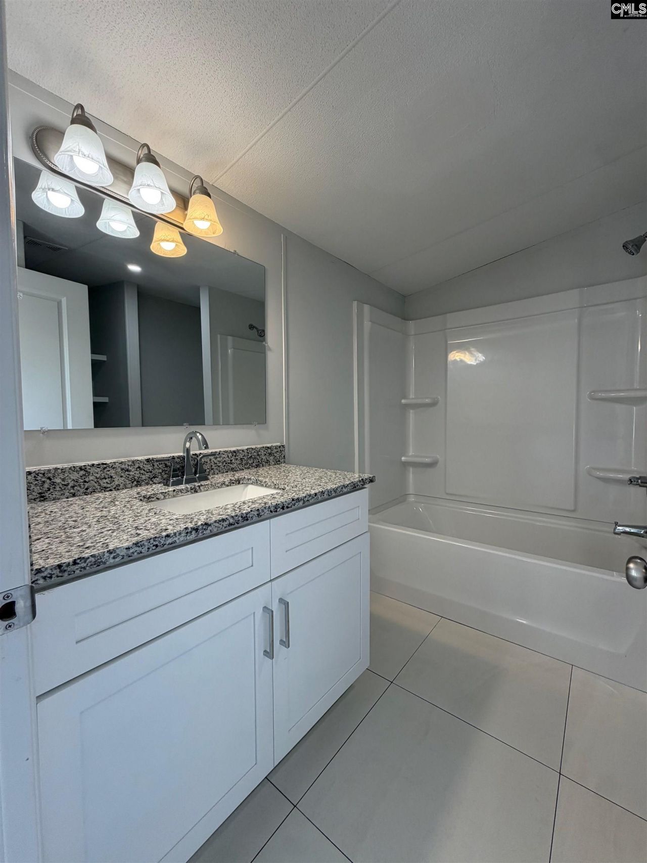 19 Wayside Lane Photo 15