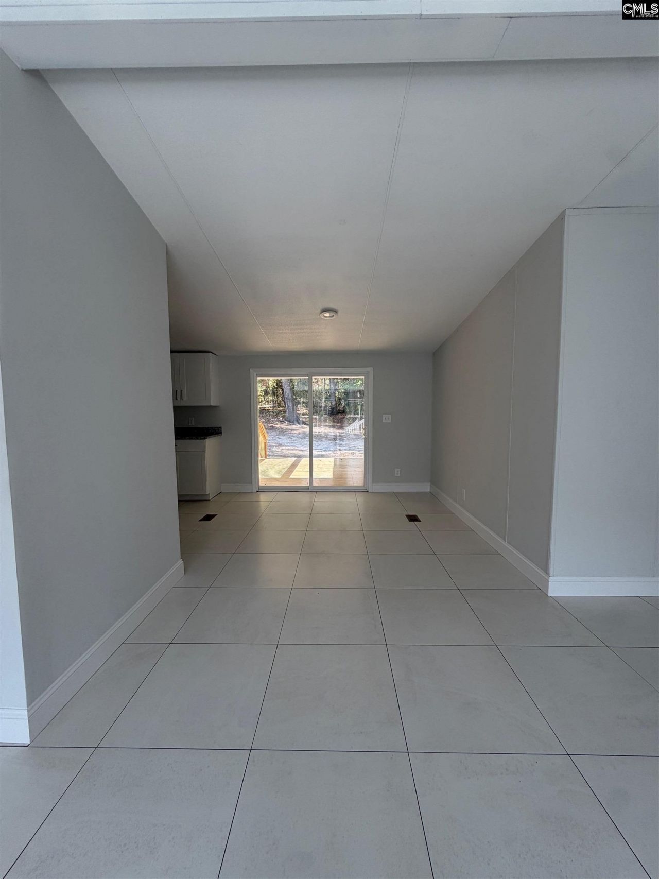 19 Wayside Lane Photo 17