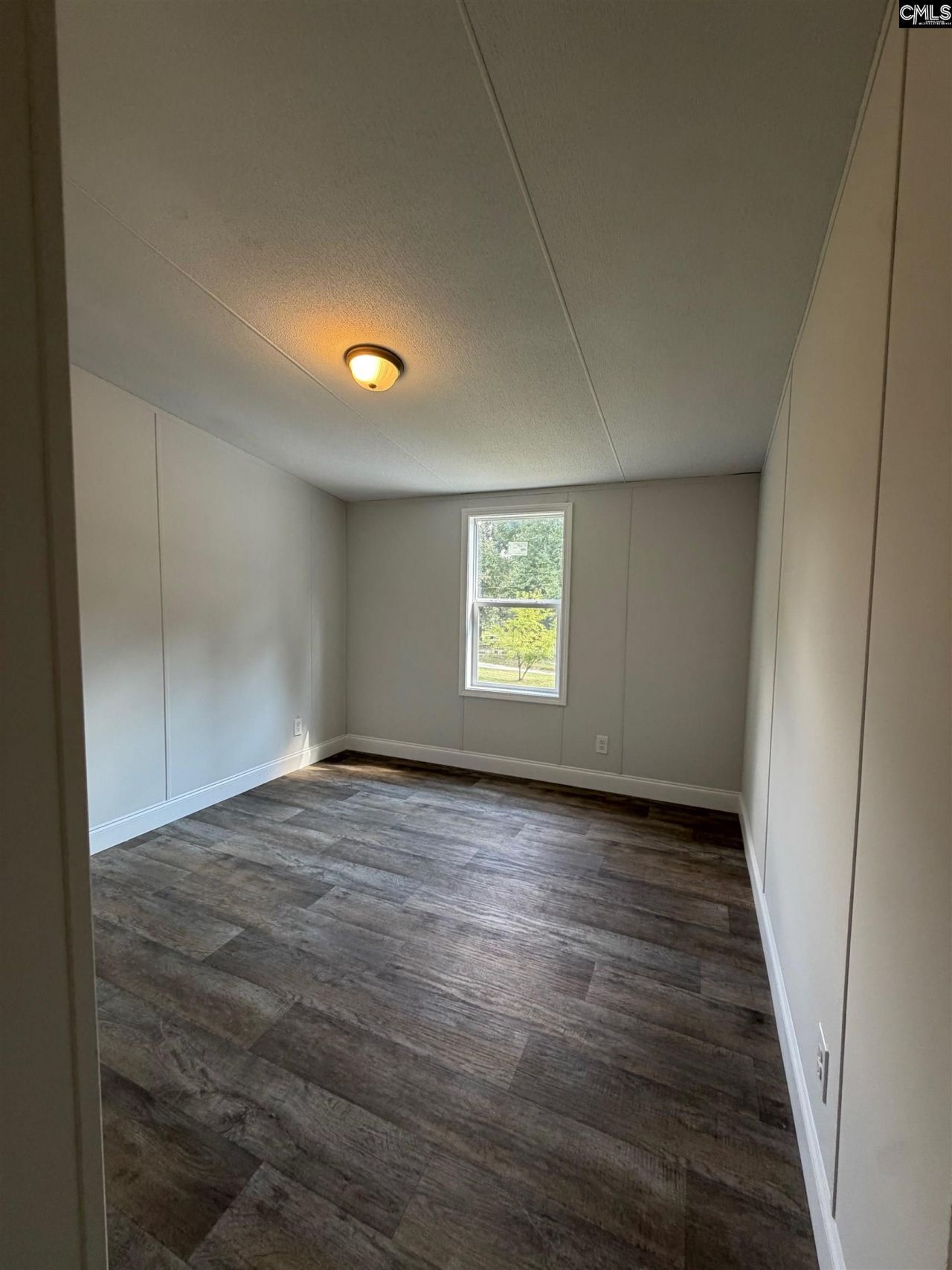 19 Wayside Lane Photo 29