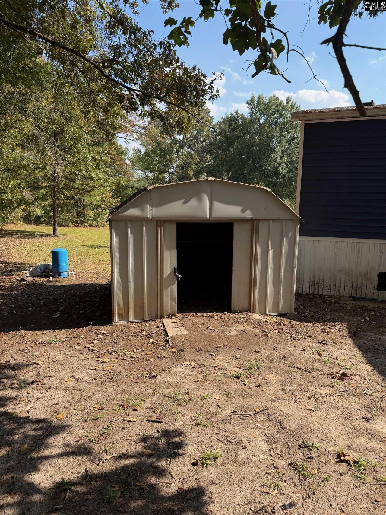 19 Wayside Lane Photo 5
