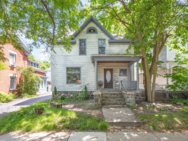 216 N 5th Avenue, Ann Arbor, MI 48104