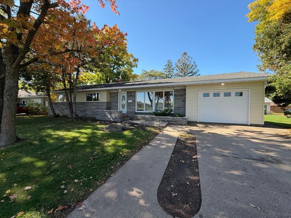 1311 15th Avenue S, Saint Cloud, MN 56301