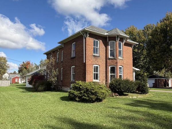 2 Seminary Street, Greenwich, OH 44837
