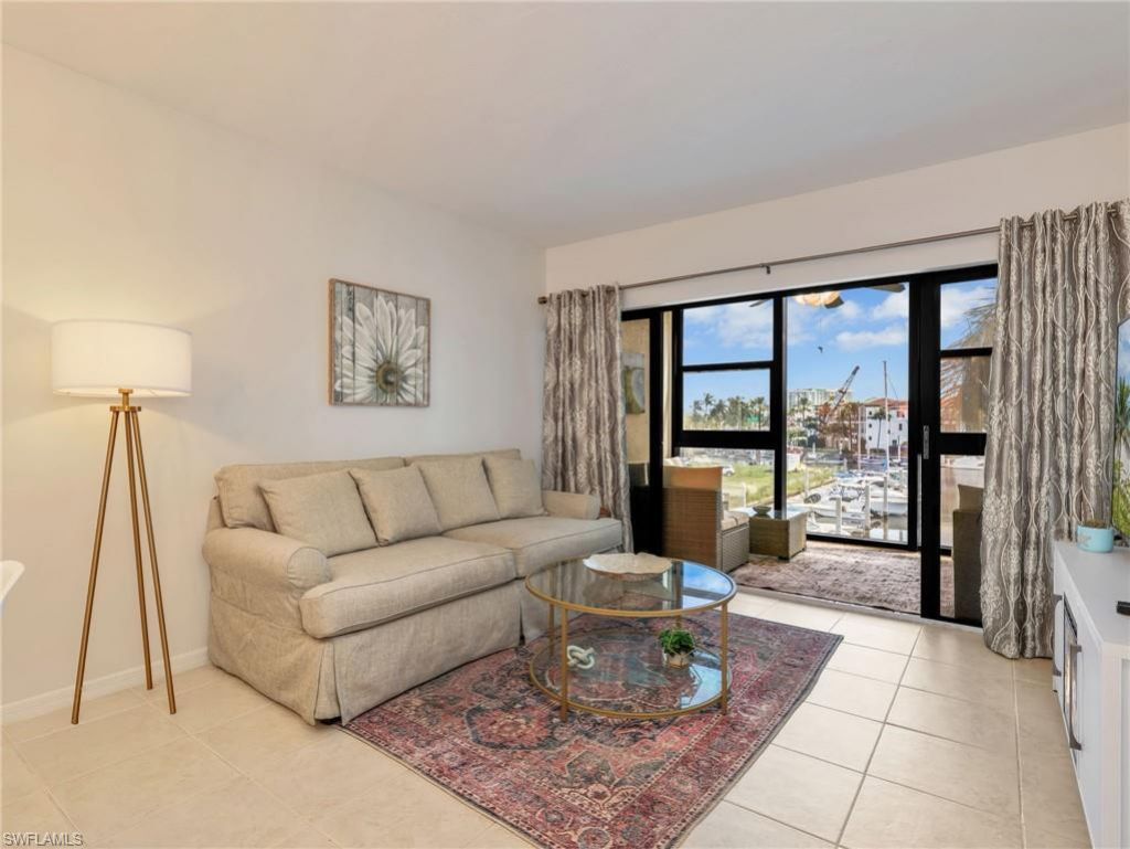 801 River Point Dr , Unit 203A, Naples, FL 34102 Photo