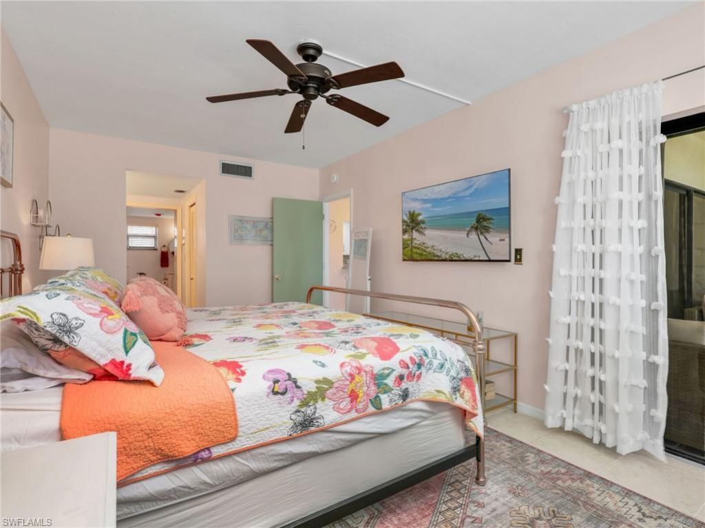 801 River Point Dr , Unit 203A, Naples, FL 34102 Photo