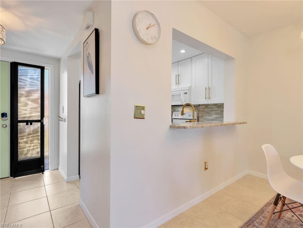 801 River Point Dr , Unit 203A, Naples, FL 34102 Photo