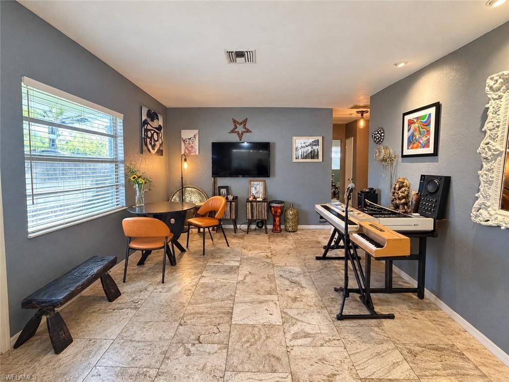 1447 Byron Rd , Fort Myers, FL 33919 Photo