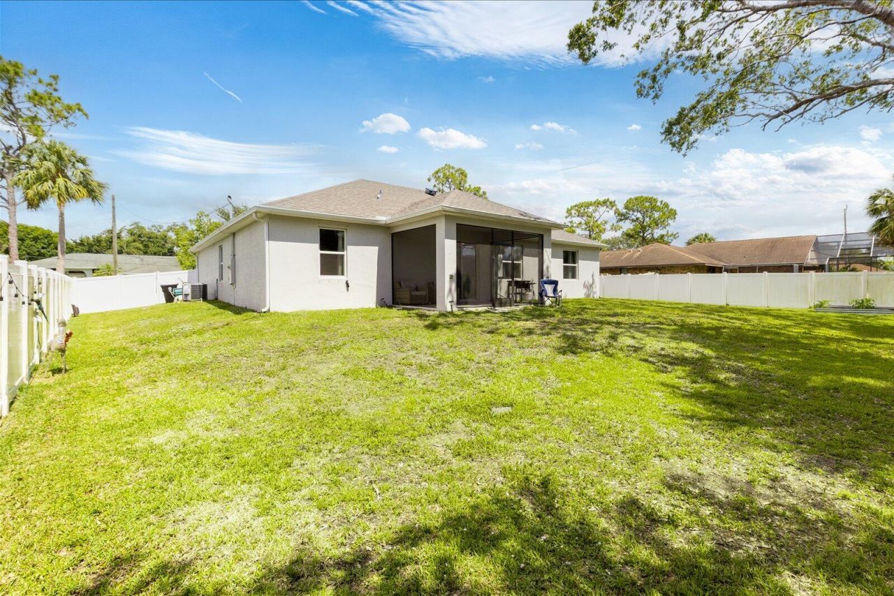 2509 SW Kenilworth Street, Port Saint Lucie, FL 34953 Photo