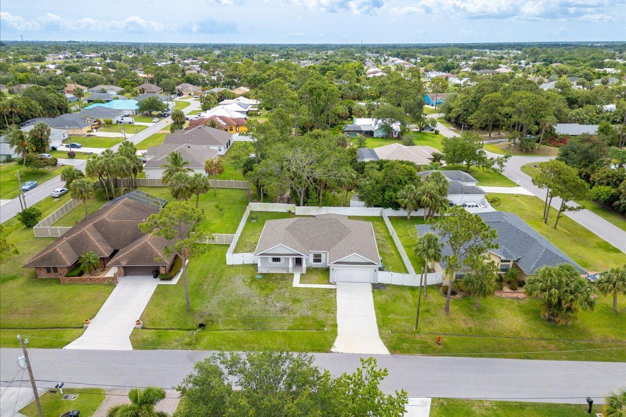 2509 SW Kenilworth Street, Port Saint Lucie, FL 34953 Photo