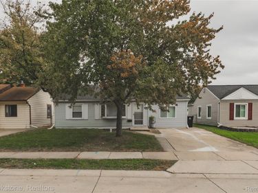 26608 Kathy Street, Roseville, Mi 48066