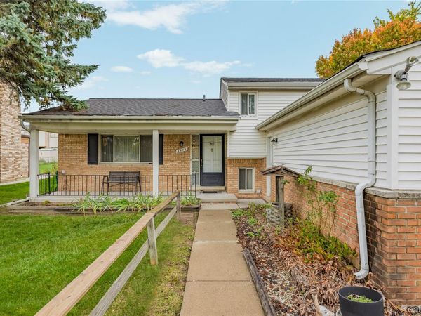 3549 Jasper Drive, Sterling Heights, Mi 48310