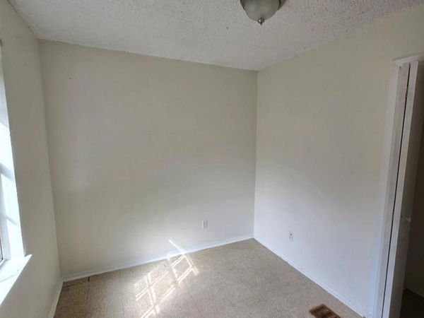 1111 Lake Dr, Unit A, Cantonment, FL 32533