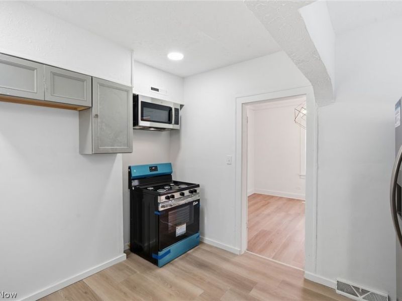 3428 Milverton Road, Unit 2, Shaker Heights, OH 44120 Photo 15