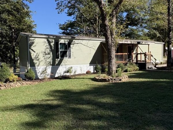 310 Wilderness Road , Mammoth Cave, KY 42259