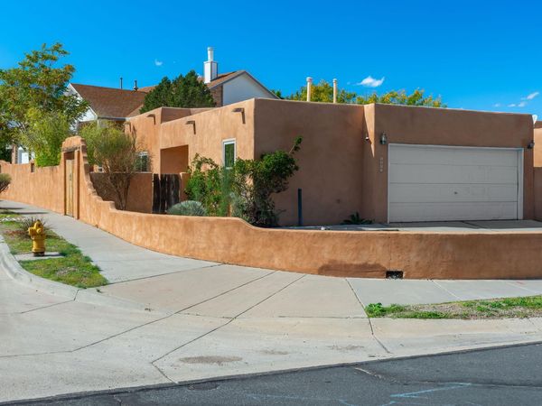 5201 Valentino Street NW, Albuquerque, NM 87120