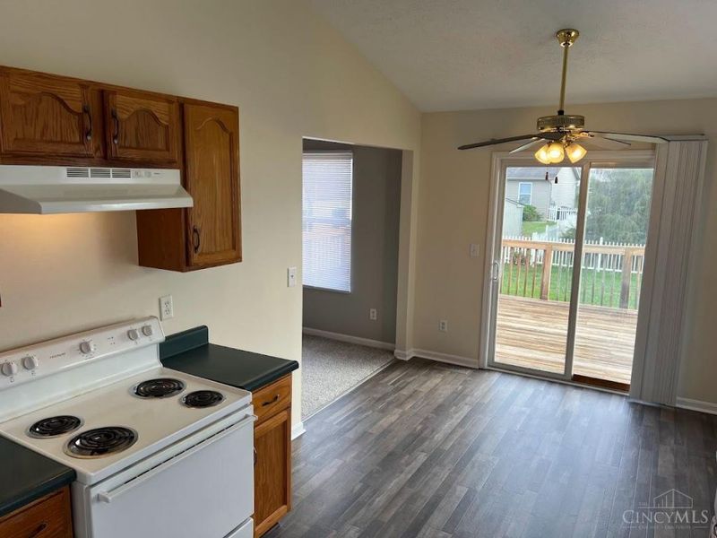 933 Autumn Court, Trenton, OH 45067 Photo 6