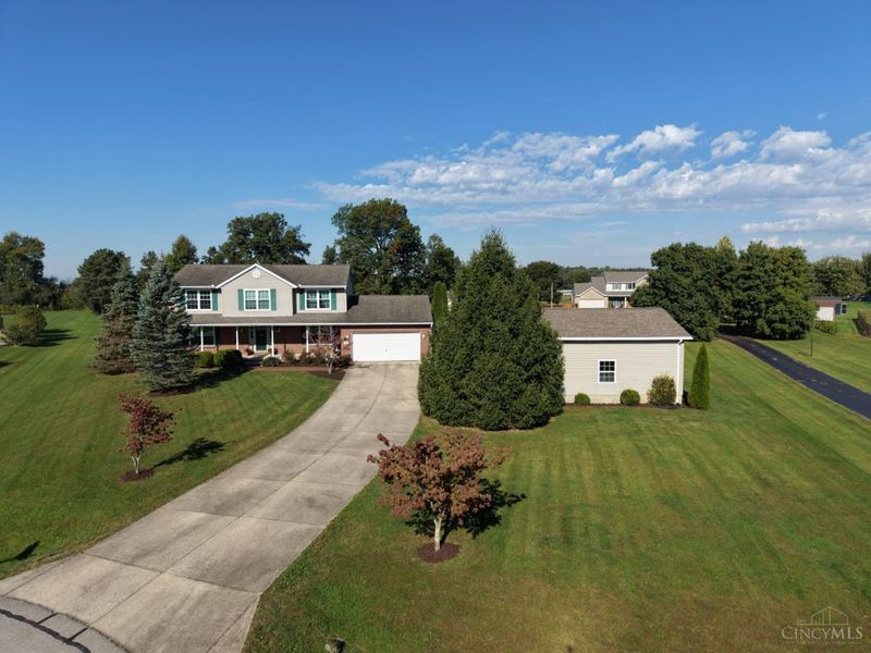 598 Shady Oak Court, Turtle Creek Township, OH 45036 Photo 2