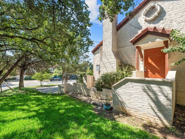 4306 Bonnell Vista CV, Unit C6, Austin, TX 78731