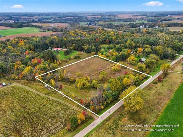N8521 690th Street, River Falls, WI 54022