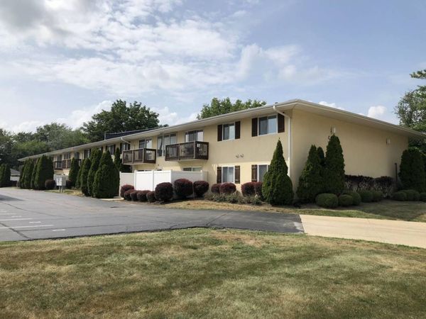 508 N Cass Avenue , Unit 204, Westmont, IL 60559