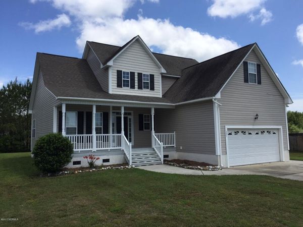 701 Mandolin Lane , Newport, NC 28570