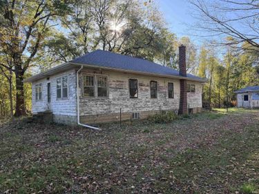18573 Lincoln Highway, Plymouth, IN 46563
