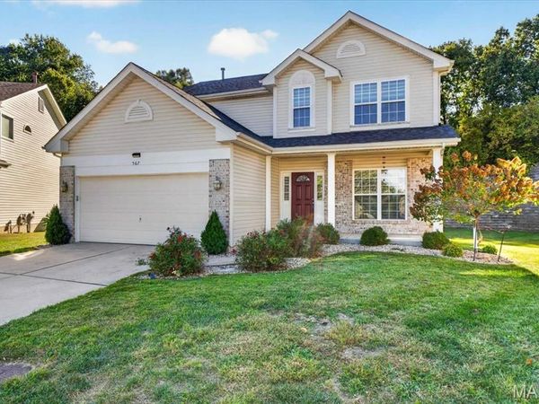 567 Brook Meadow Drive , Ballwin, MO 63021