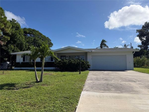 411 60TH STREET NW, BRADENTON, FL 34209