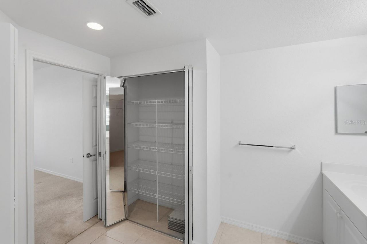 7133 Cedar Hollow Circle , Unit 22-102, Bradenton, FL 34203 Photo