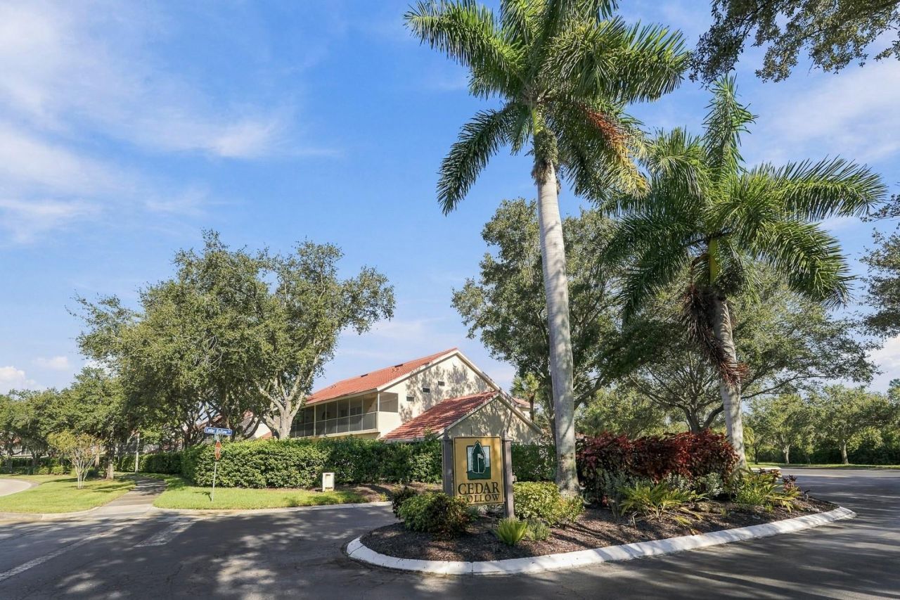 7133 Cedar Hollow Circle , Unit 22-102, Bradenton, FL 34203 Photo