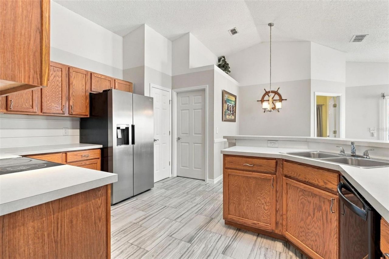 945 Clear Creek Circle , Clermont, FL 34714 Photo