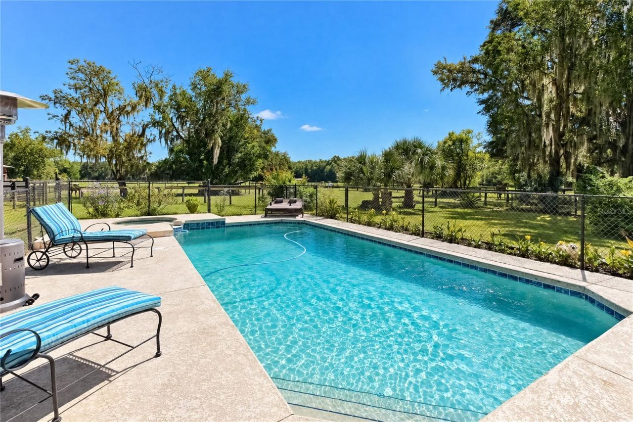 9551 NW County Road 345 , Chiefland, FL 32626 Photo