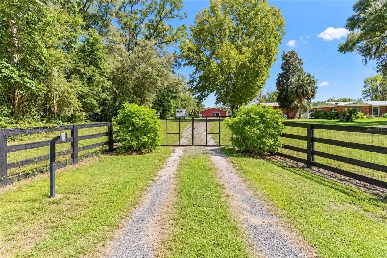 9551 NW County Road 345 , Chiefland, FL 32626 Photo