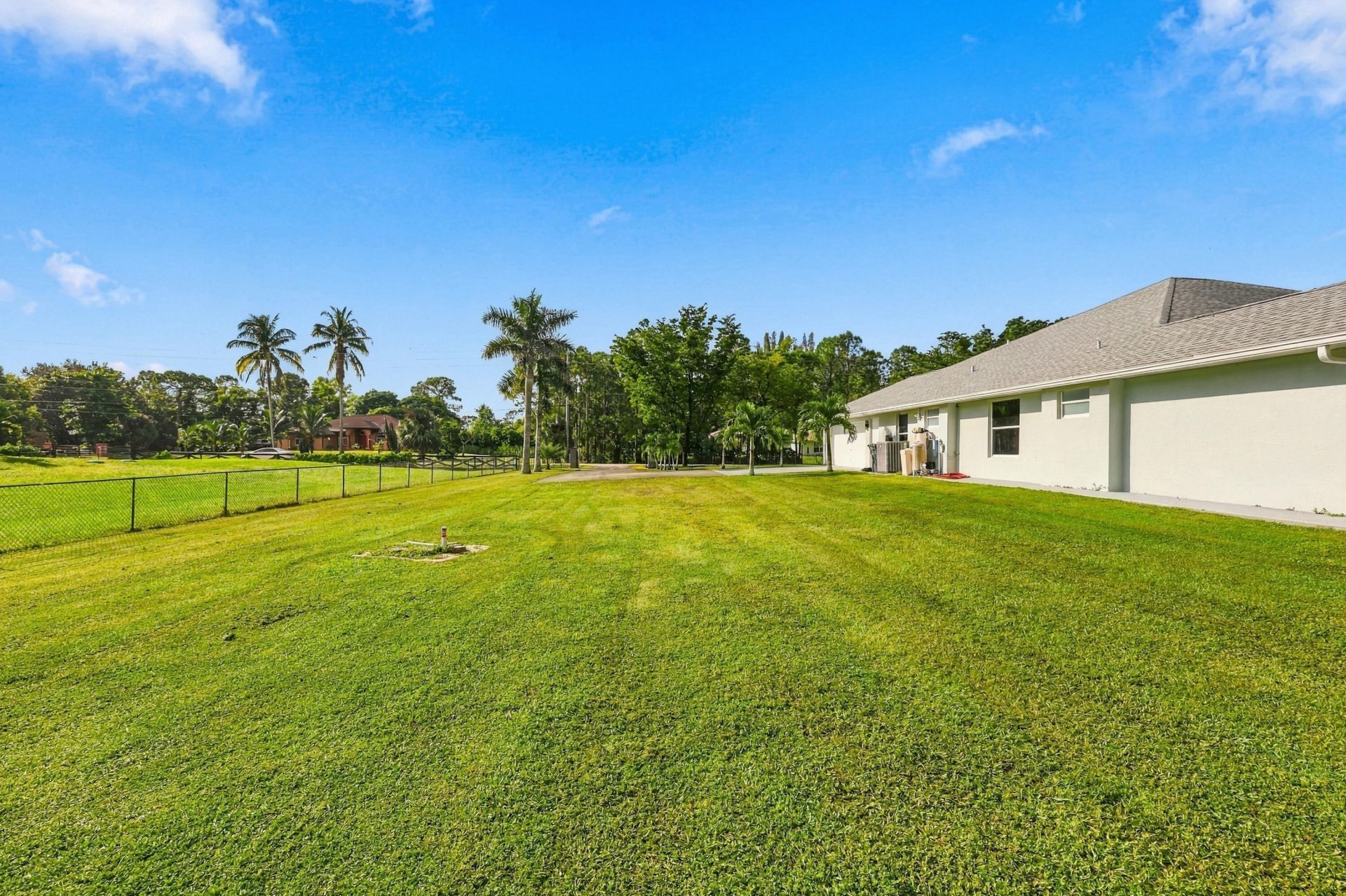 12711 71st Place N, The Acreage, FL 33412 Photo