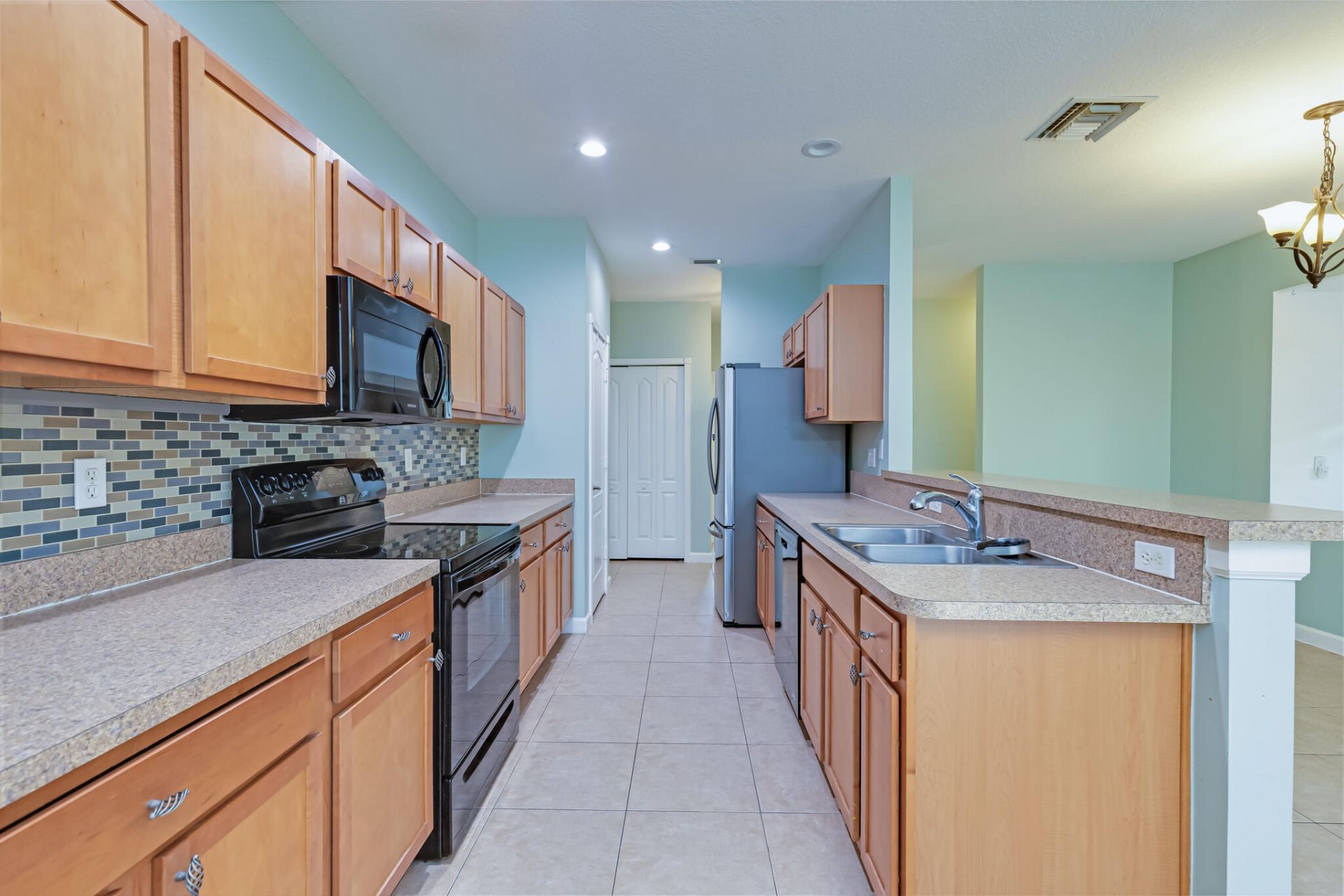 2551 Creekside Drive, Fort Pierce, FL 34981 Photo