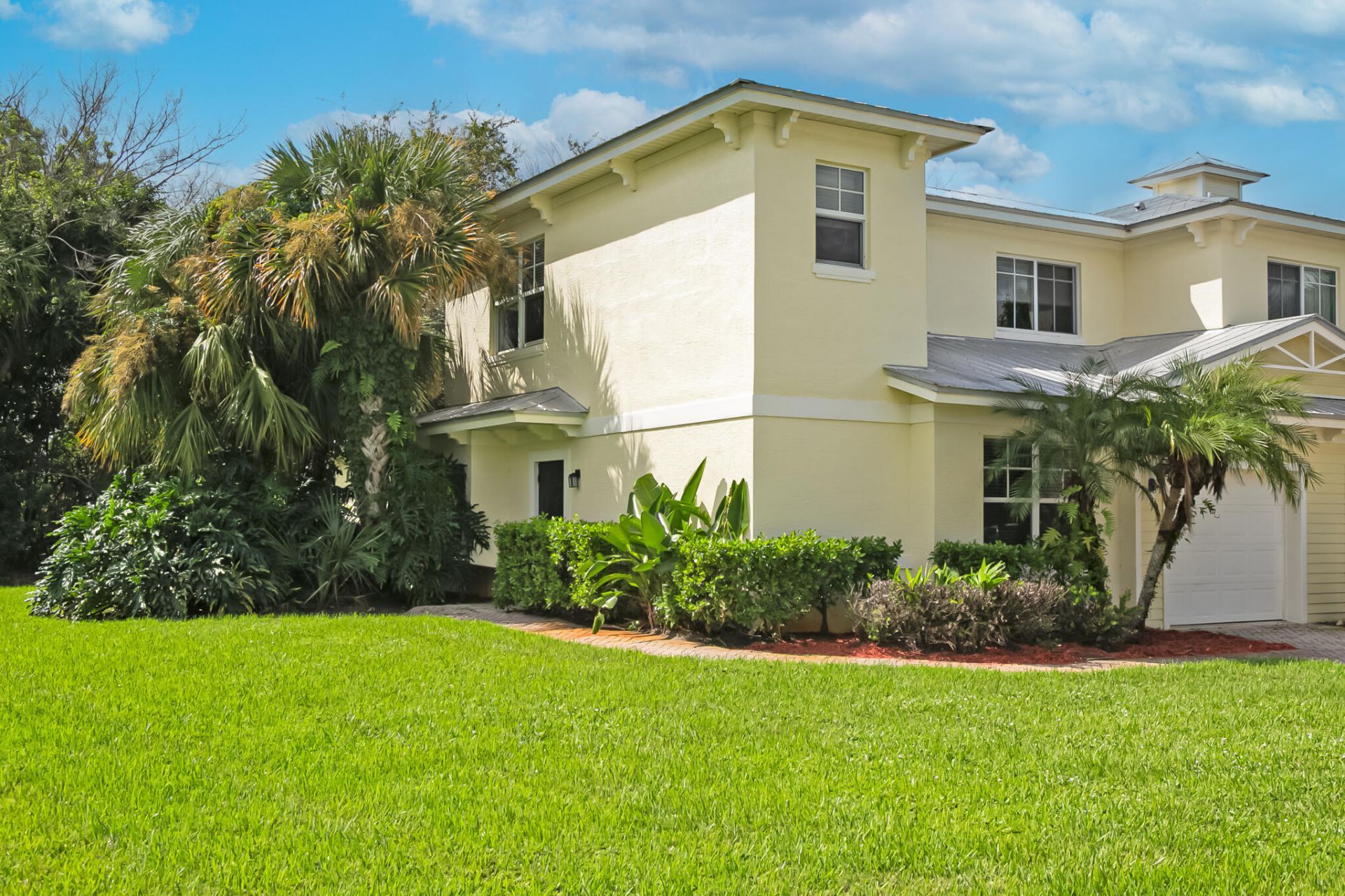 2551 Creekside Drive, Fort Pierce, FL 34981 Photo