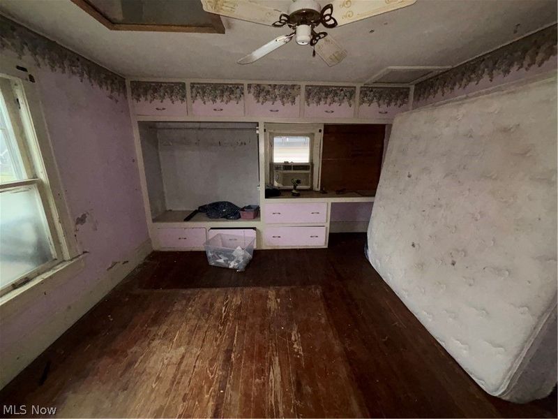 854 Keeney Street, Akron, OH 44310 Photo 14
