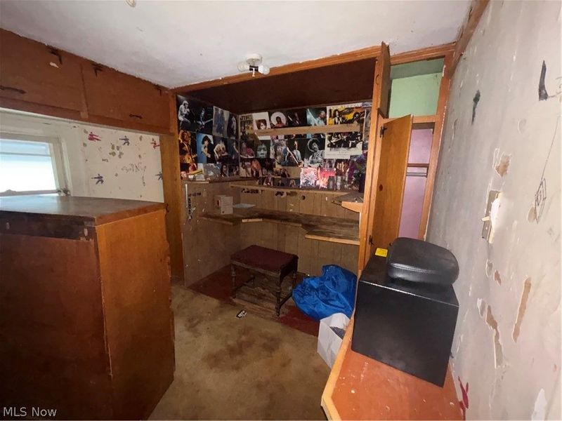 854 Keeney Street, Akron, OH 44310 Photo 16
