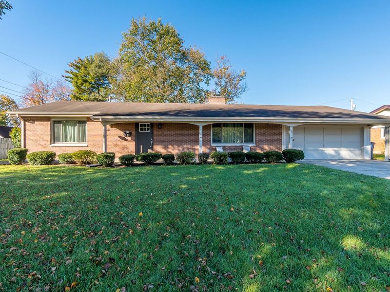 162 Robin Hood Lane, Troy, OH 45373 Photo 1
