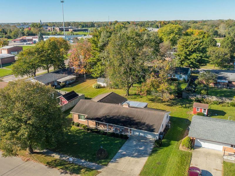 162 Robin Hood Lane, Troy, OH 45373 Photo 30