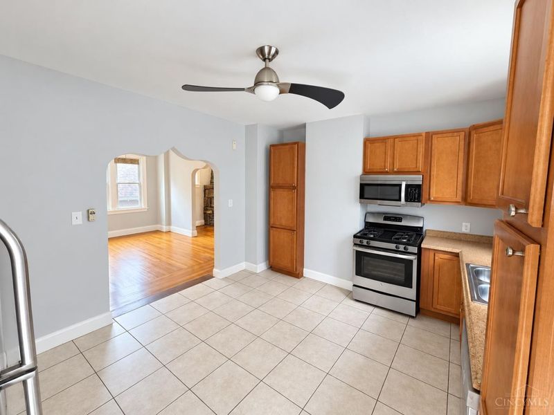817 Pedretti Avenue, Cincinnati, OH 45238 Photo 24
