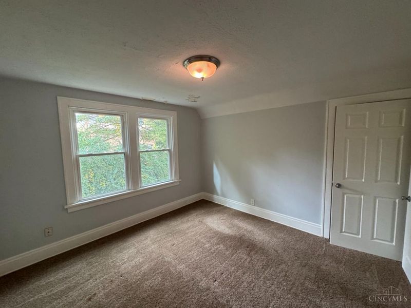 817 Pedretti Avenue, Cincinnati, OH 45238 Photo 32