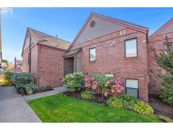 15525 SW 114TH CT, Unit 34, Tigard, OR 97224