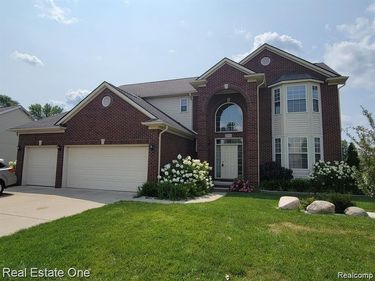 6797 Eckerman Drive, Troy, Mi 48085