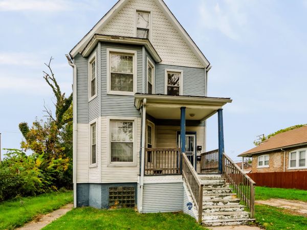 8824 S Loomis Street, Chicago, IL 60620