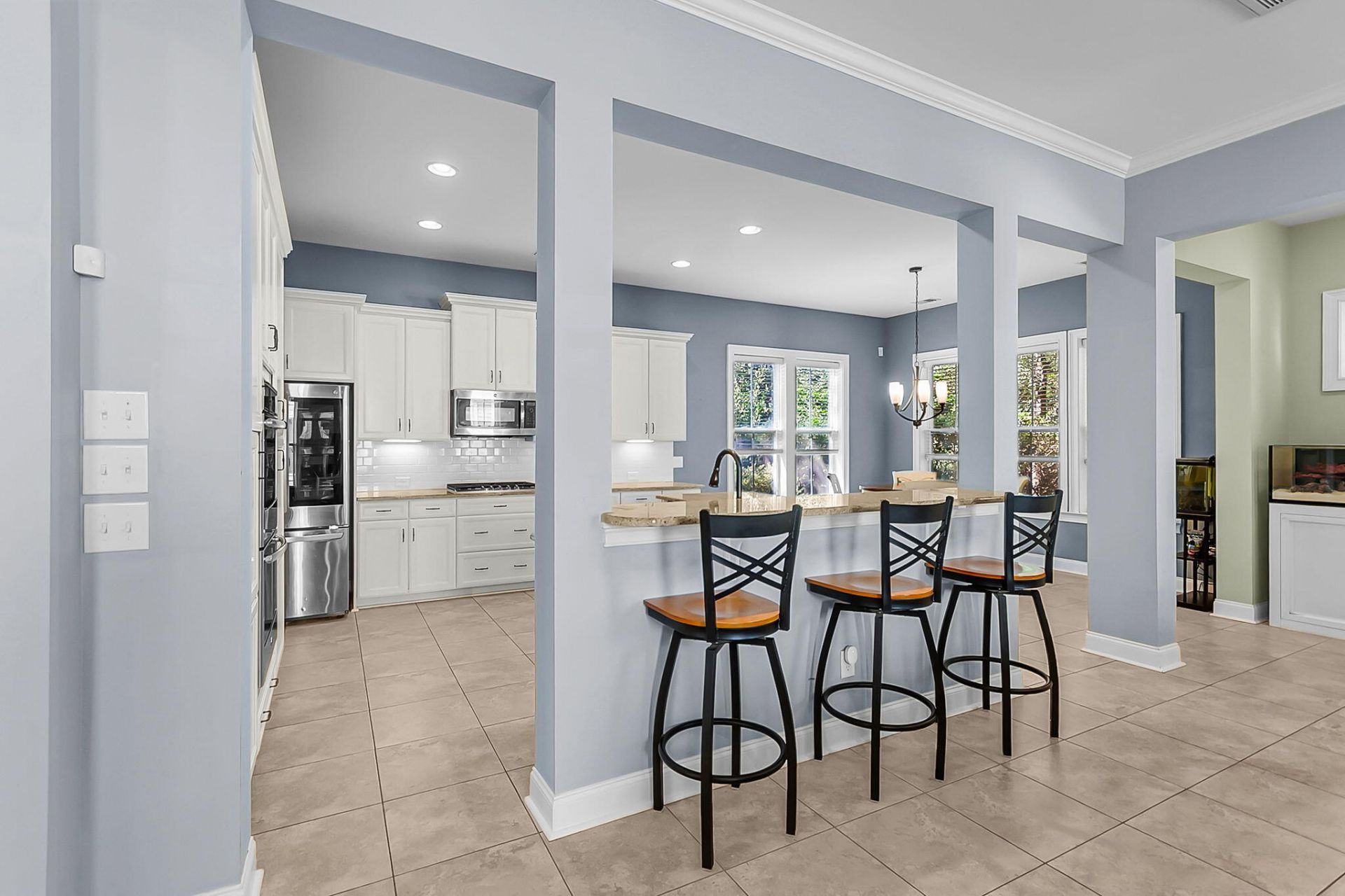 3664 Shutesbury Street Photo 12