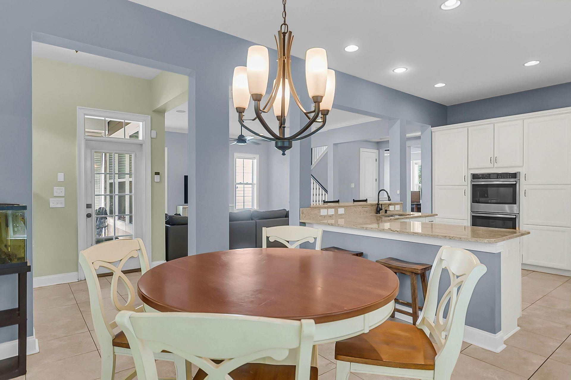 3664 Shutesbury Street Photo 13